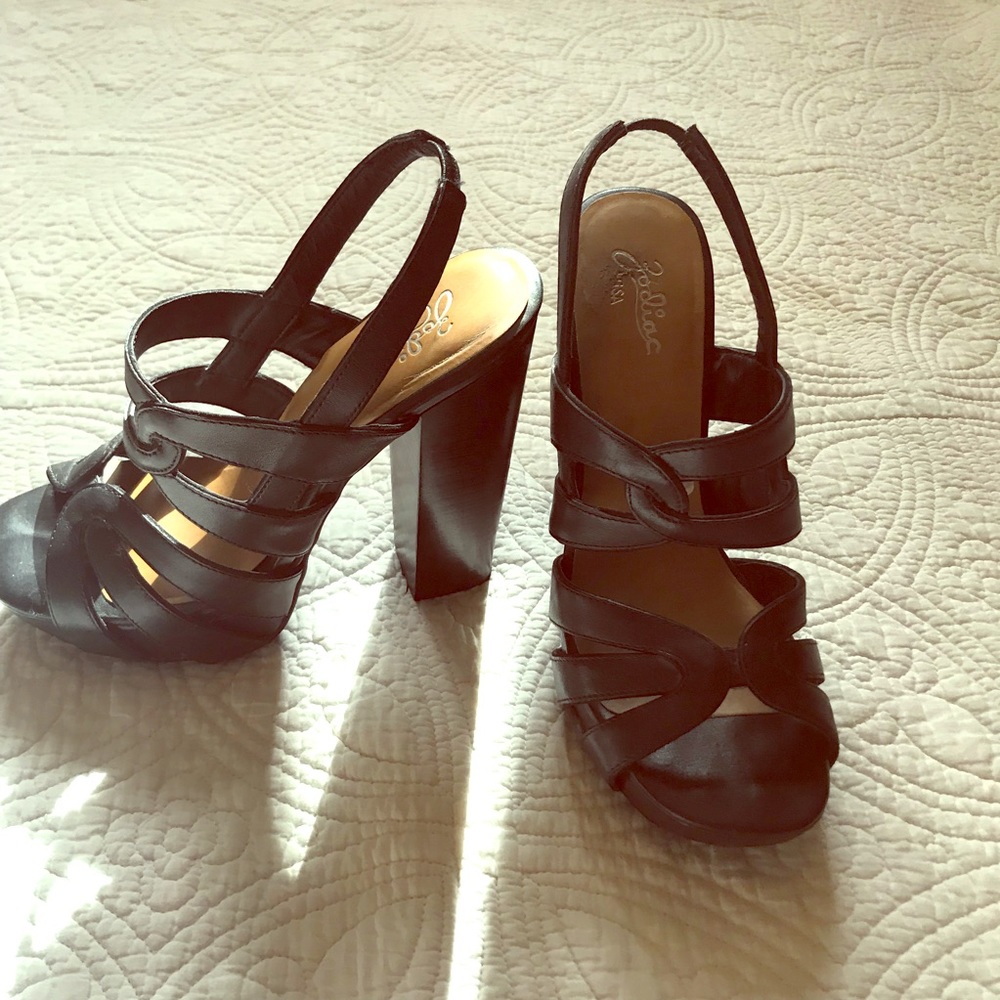 Black chunky heels